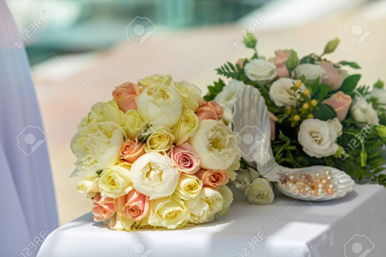 Романтика Декорация logo